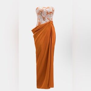 NWT Elegant strapless maxi dress
